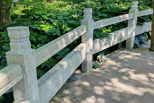 大连做园林景观石栏杆的厂家哪家好 值得信赖 本地区制造商